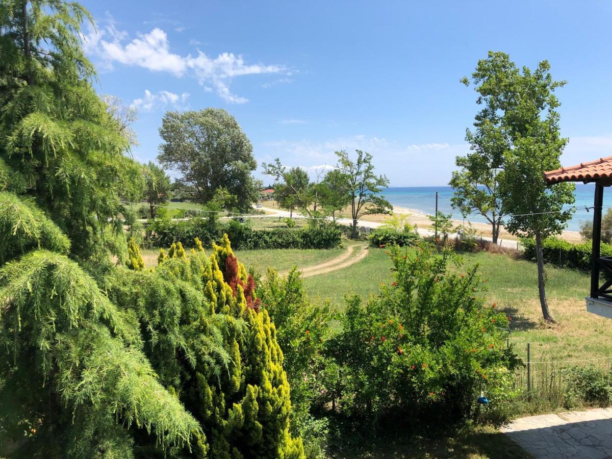 Sofia'S Pearl Beachfront Maisonette Nea Kallikrateia エクステリア 写真